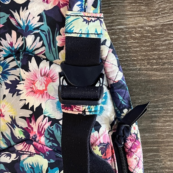 Vintage Vera Bradley Iconic Cotton Garden Grove Sling Backpack - Picture 4 of 7